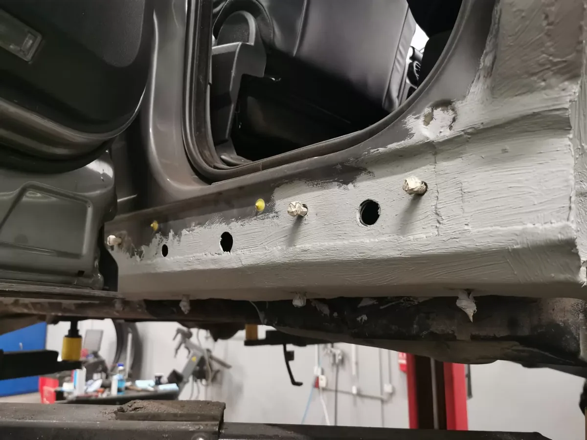 Auto metināšana un korozijas novēršana Rīgā DIDI AUTO servisā